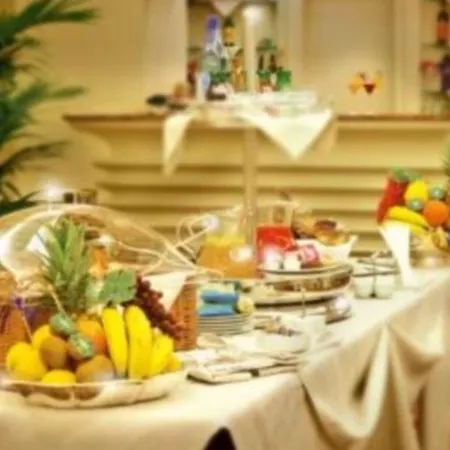 Hotel Western Stella D'italia 4*